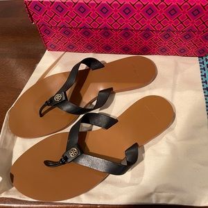 Tory Burch Manon Thong Sandal size 8.5